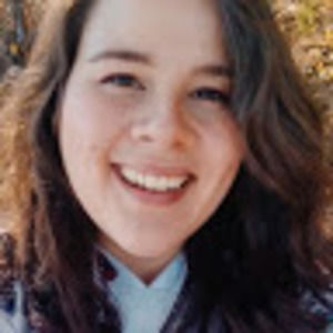 Meet your Posher, Beatriz